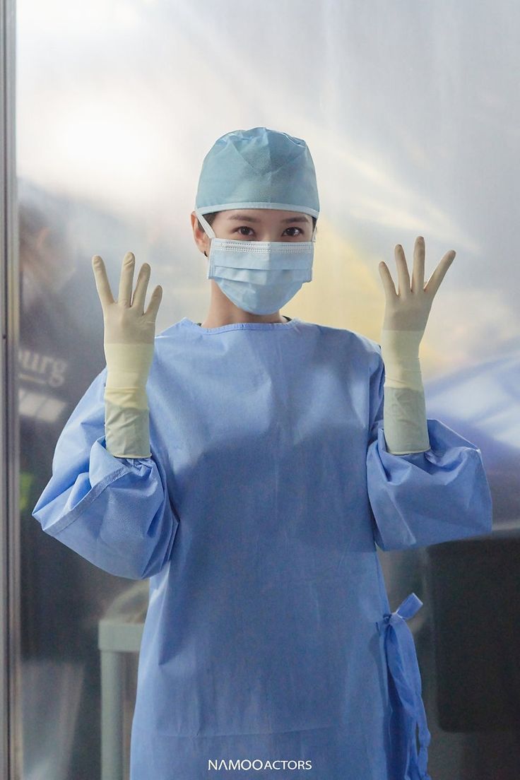 Vừa Ăn Miếng Bánh Mì, Tôi Đã Bị Đình Chỉ