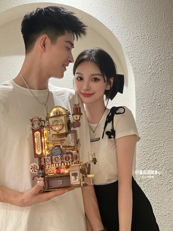 Độc Quyền Yêu Anh