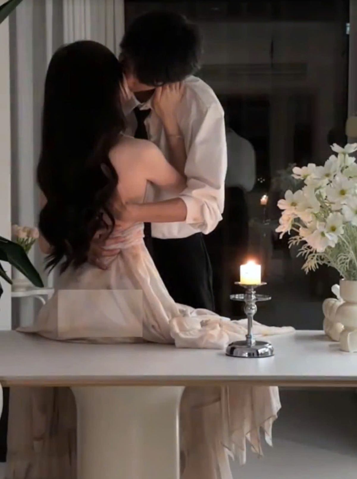 Người Ấy Đến Khi Em Tưởng Mình Không Còn Được Yêu