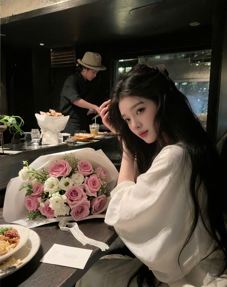 Đế Chế Được Nêm Bằng Phản Bội