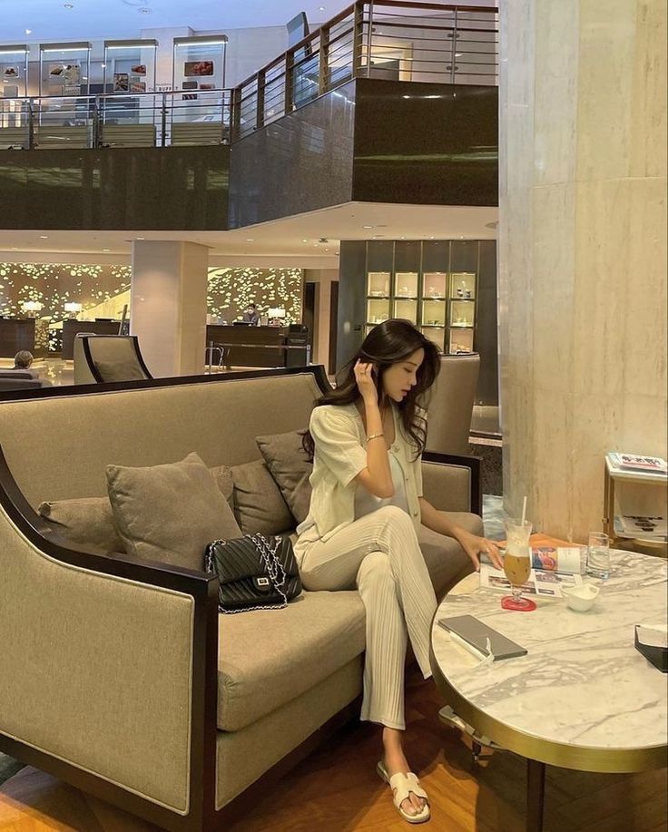 Buông Tay Cũng Đủ Nắng