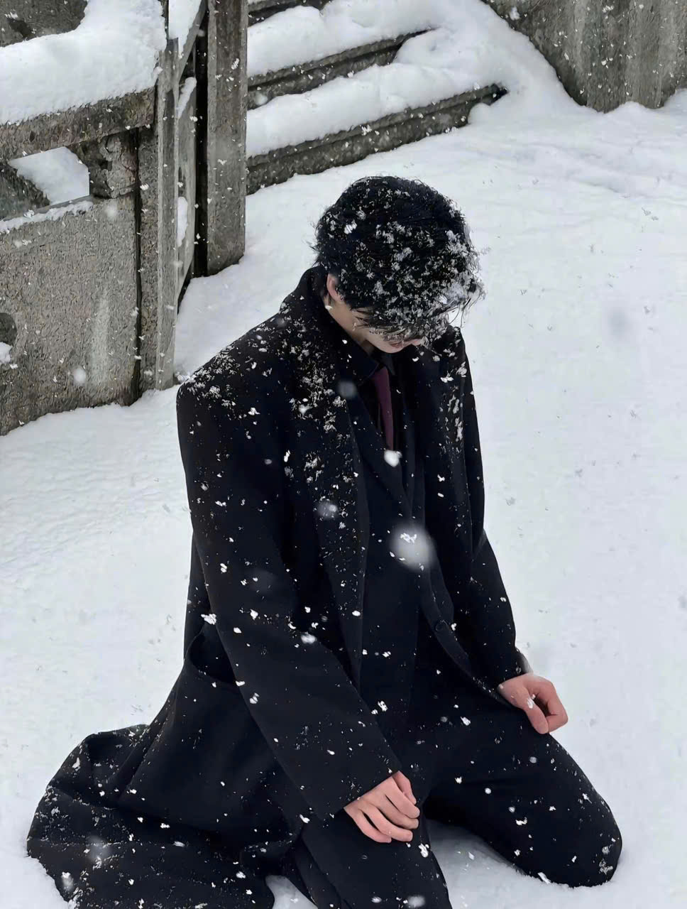 Tro Tàn Trên Đỉnh Tuyết